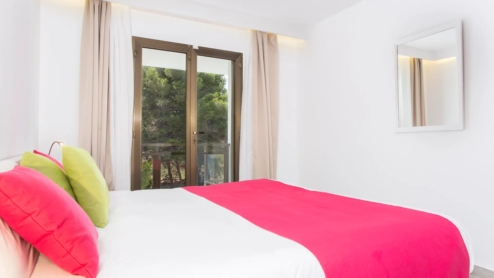 Guya Wave Hotel (Adults Only) Cala Ratjada