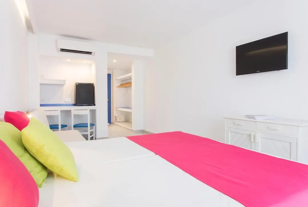 ***  Guya Wave Hotel (Adults Only) Cala Ratjada  Španělsko
