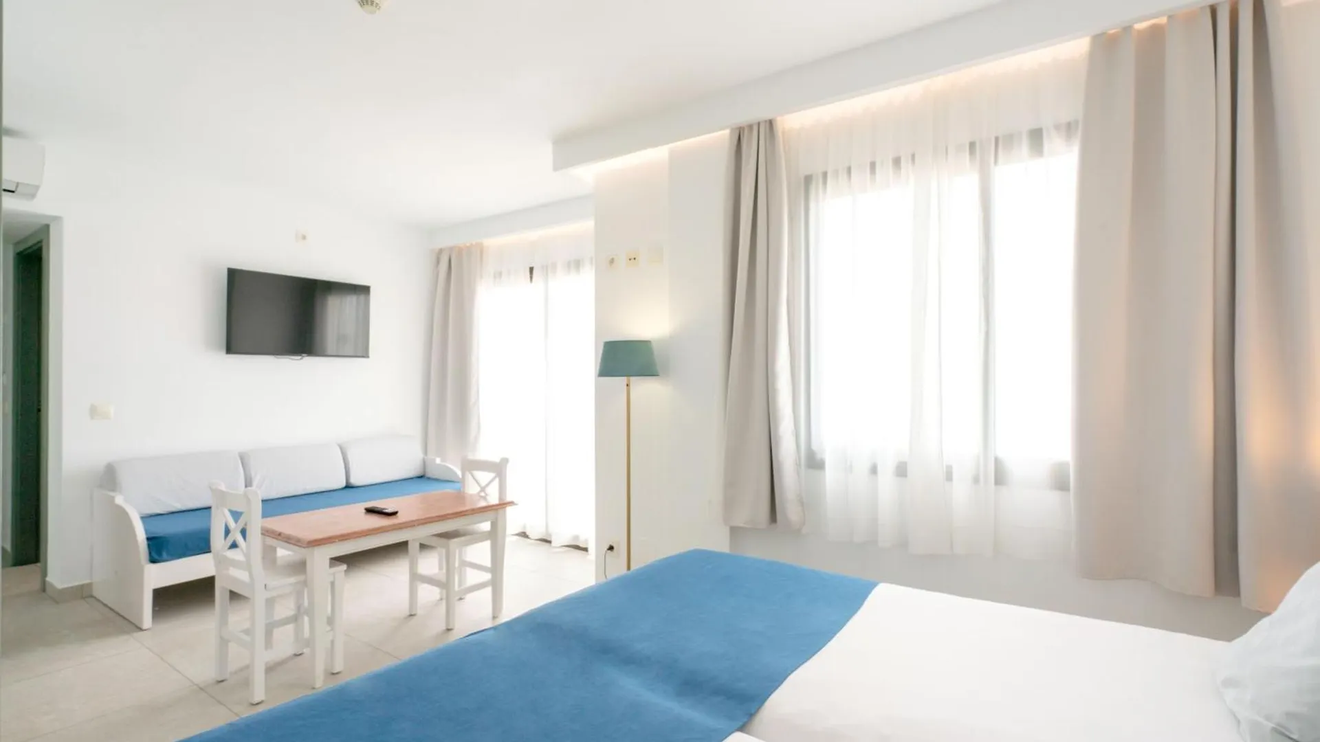 Guya Wave Hotel (Adults Only) Cala Ratjada
