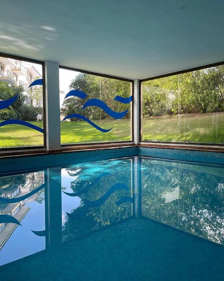 קאלה ראטג'אדה Guya Wave Hotel (Adults Only)